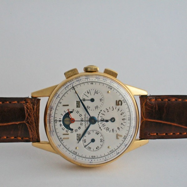 universal-tri-compax-12253 front.jpg