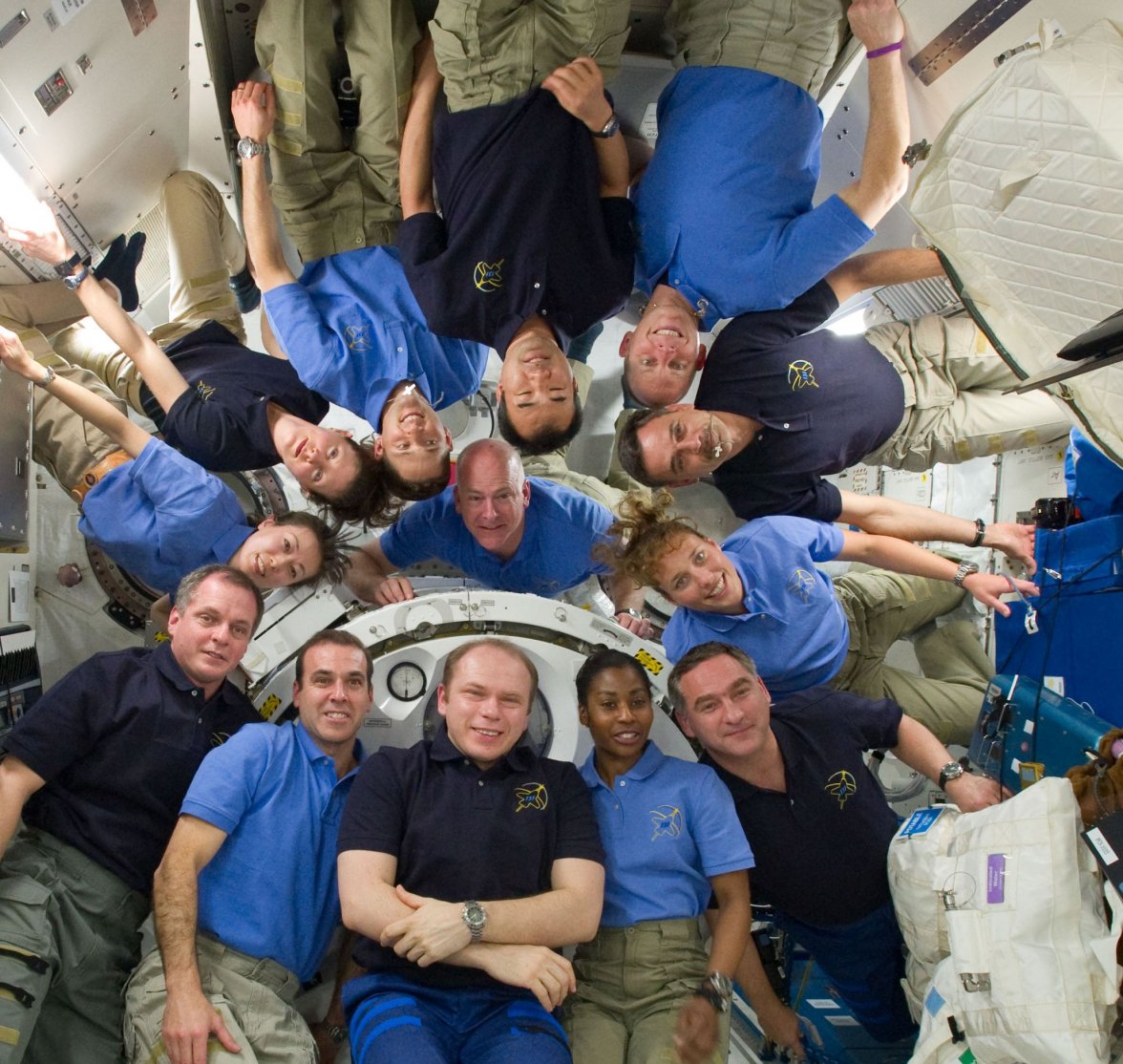 iss023e023513_eight cropped.jpg