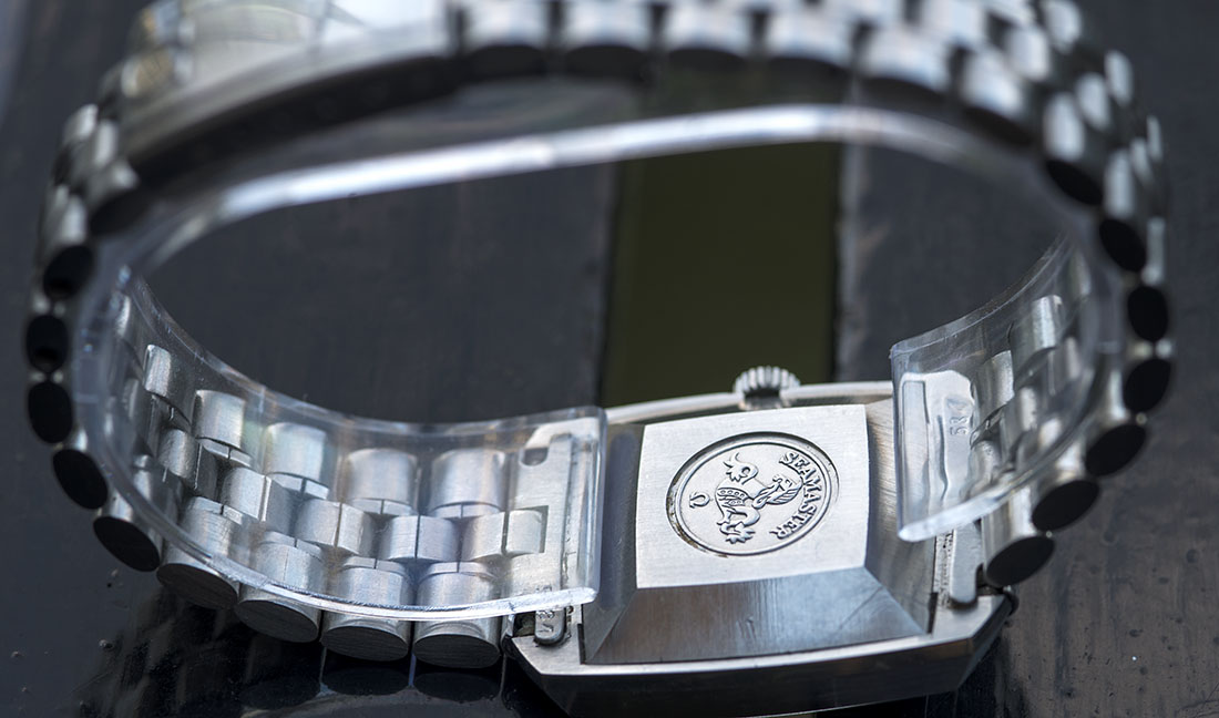 Comp-2.jpg Comp-2.jpg