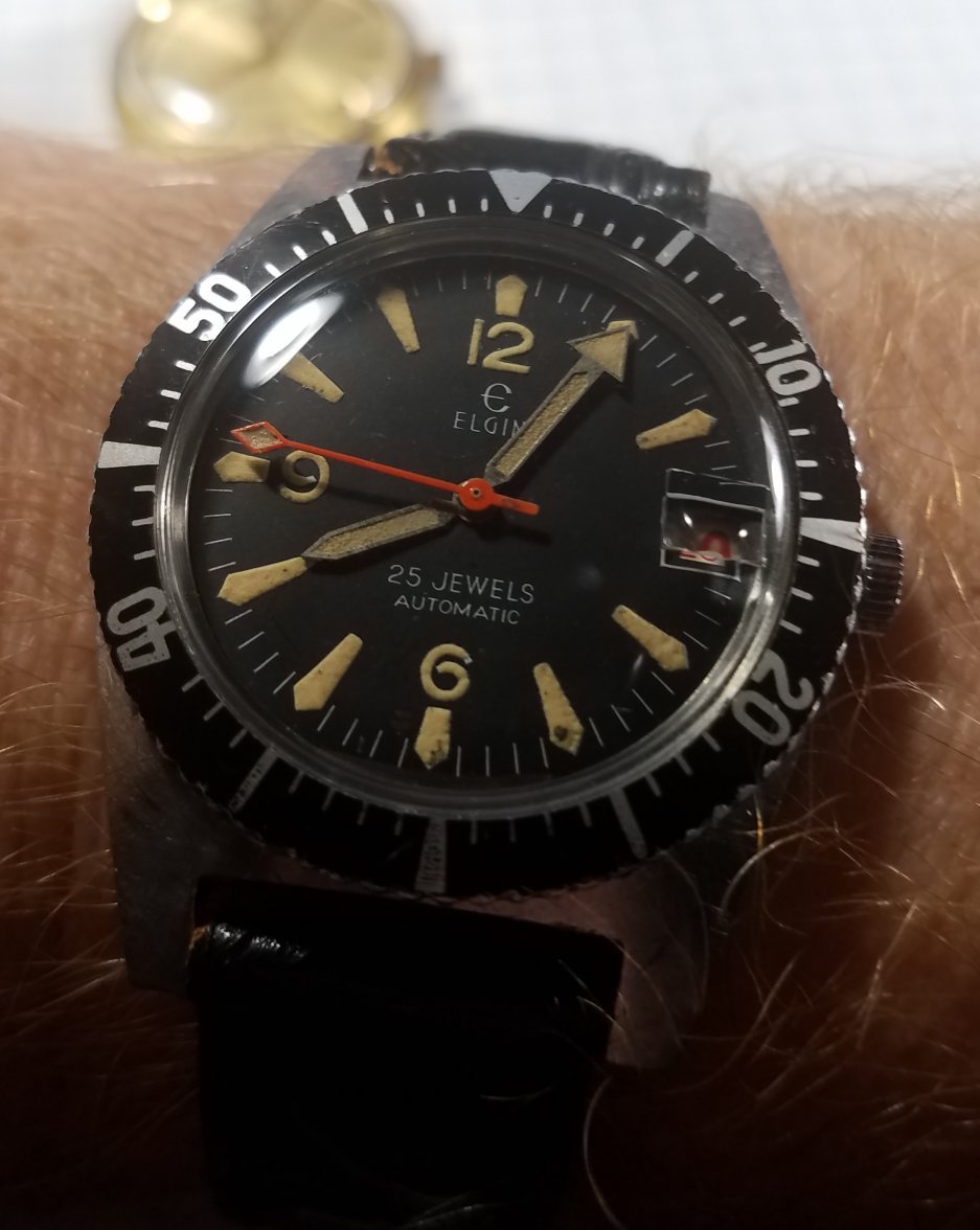 Elgin 25J Diver.jpg