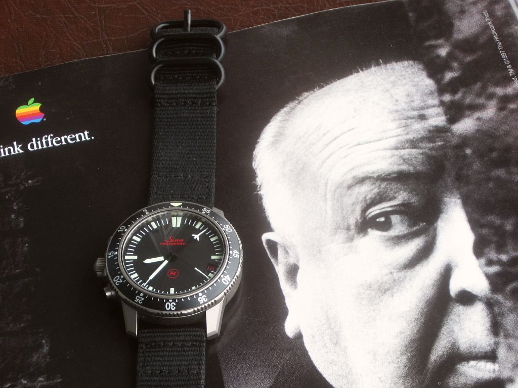 EZM1 mag 1 IMG_8478.jpg