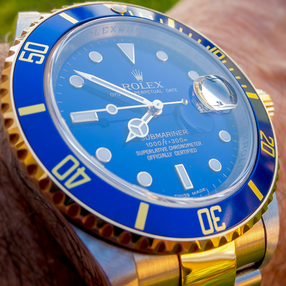 Montre du jour 20 IMG_2795 Smart Photo Blur Web Lower.jpg