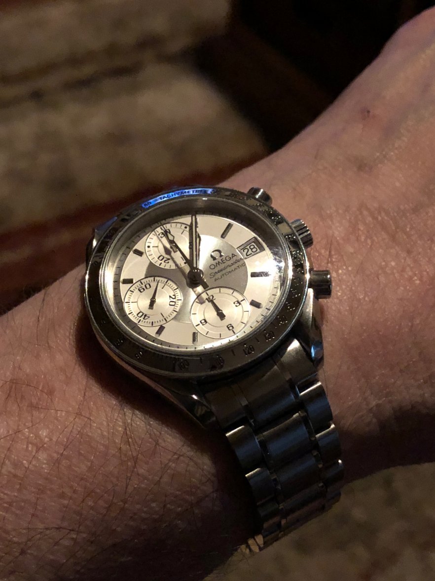 Omega Speedmaster Date IMG_2793.jpg