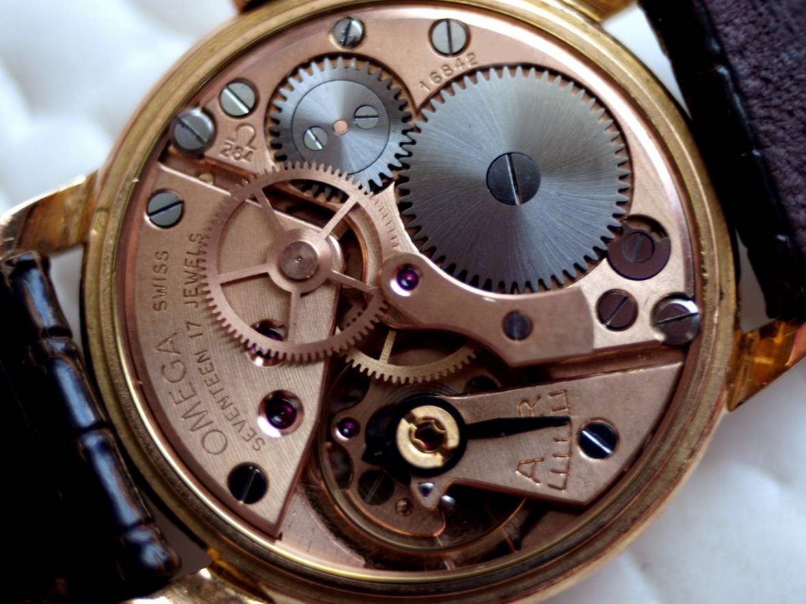 Omega Tresor 1959 18K h.jpg