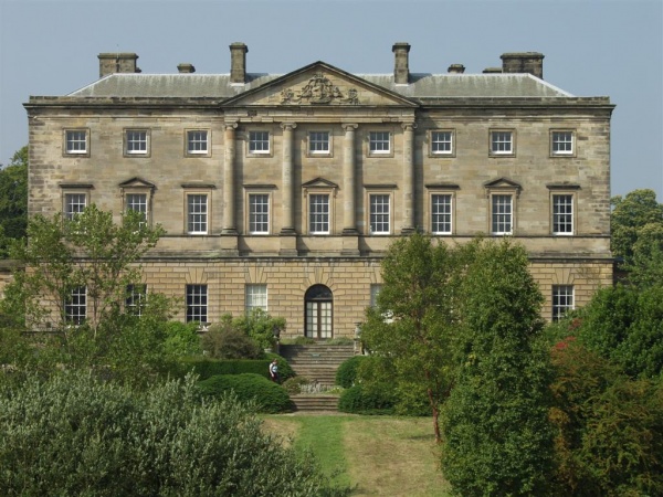 vn-medium-Howick-Hall.jpg