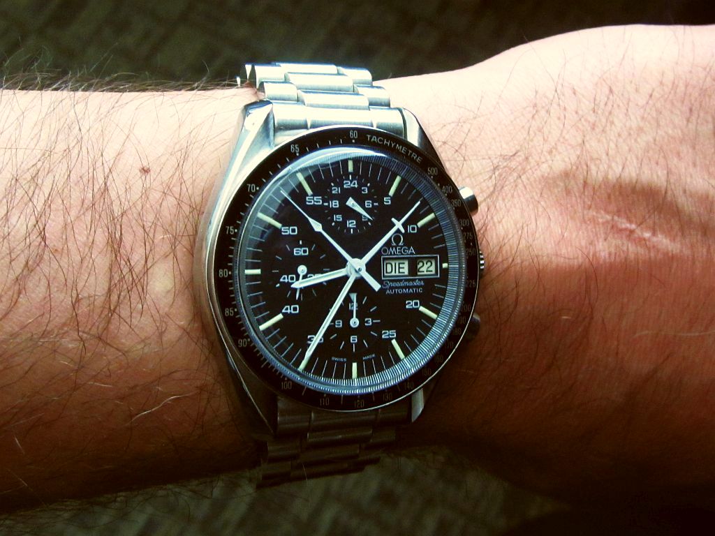 HG table Tue 22 b2.jpg