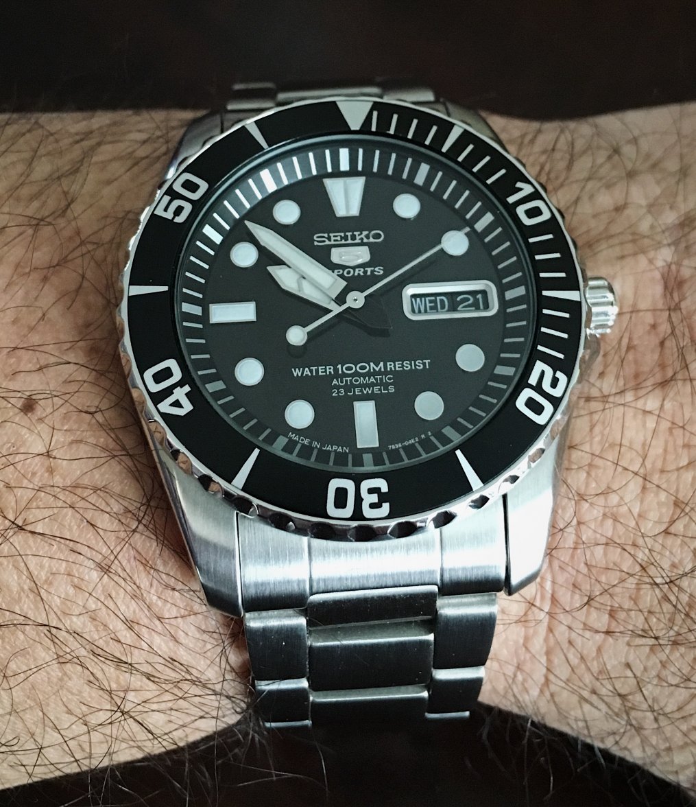 Seiko 5 - Sea Urchin Diver.jpg