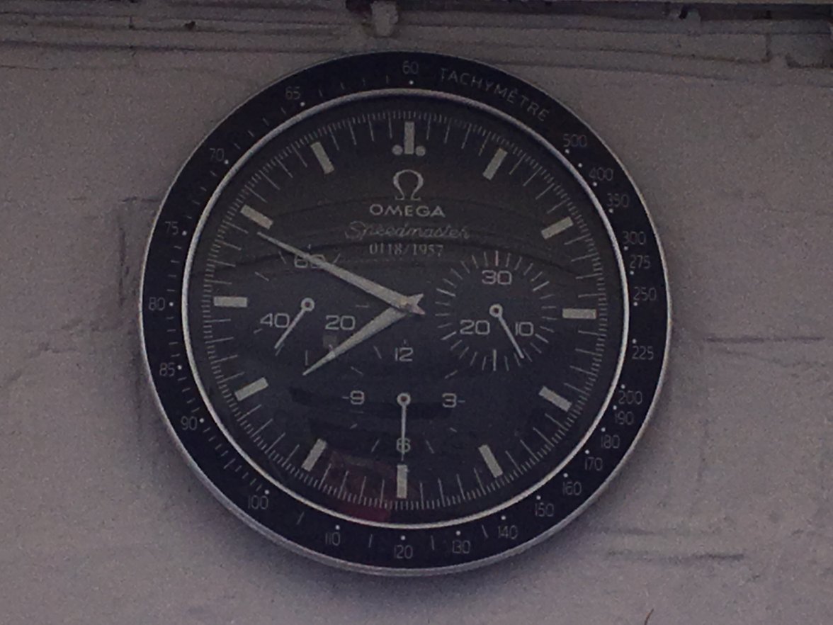 wall clock speedy.jpg