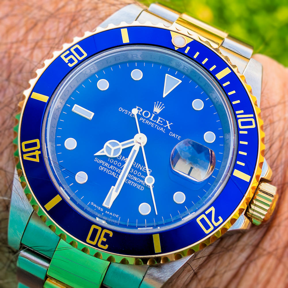 Montre du jour 1 IMG_3049 Luminar Mild Image Enhancer Smart Photo Blur Web Lower.jpg