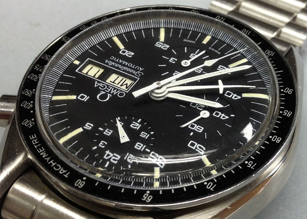 HG MIT 11 w hands 1 IMG_0033.jpg