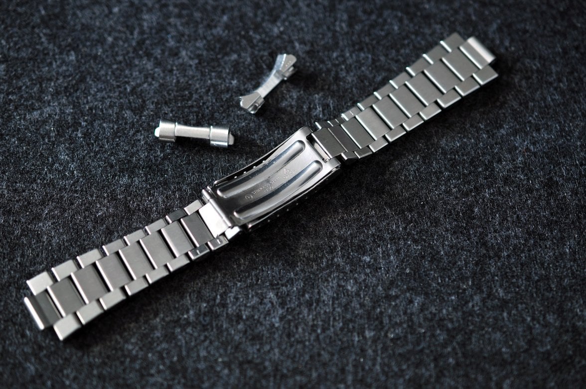 omega 1450 bracelet for sale