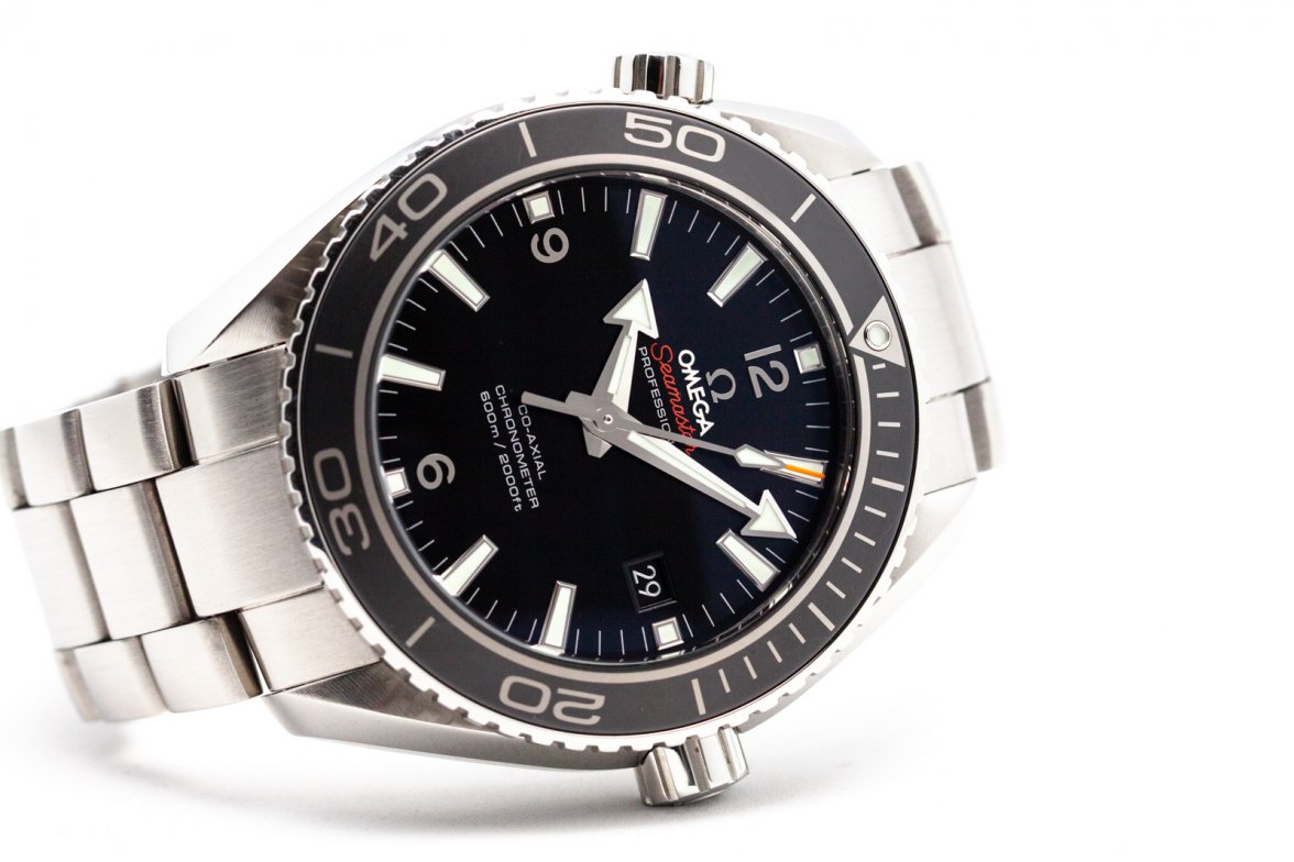 Omega Planet Ocean 8500 17242-2.jpg