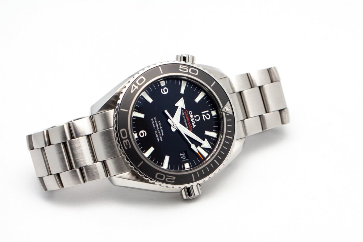 Omega Planet Ocean 8500 17242-3.jpg