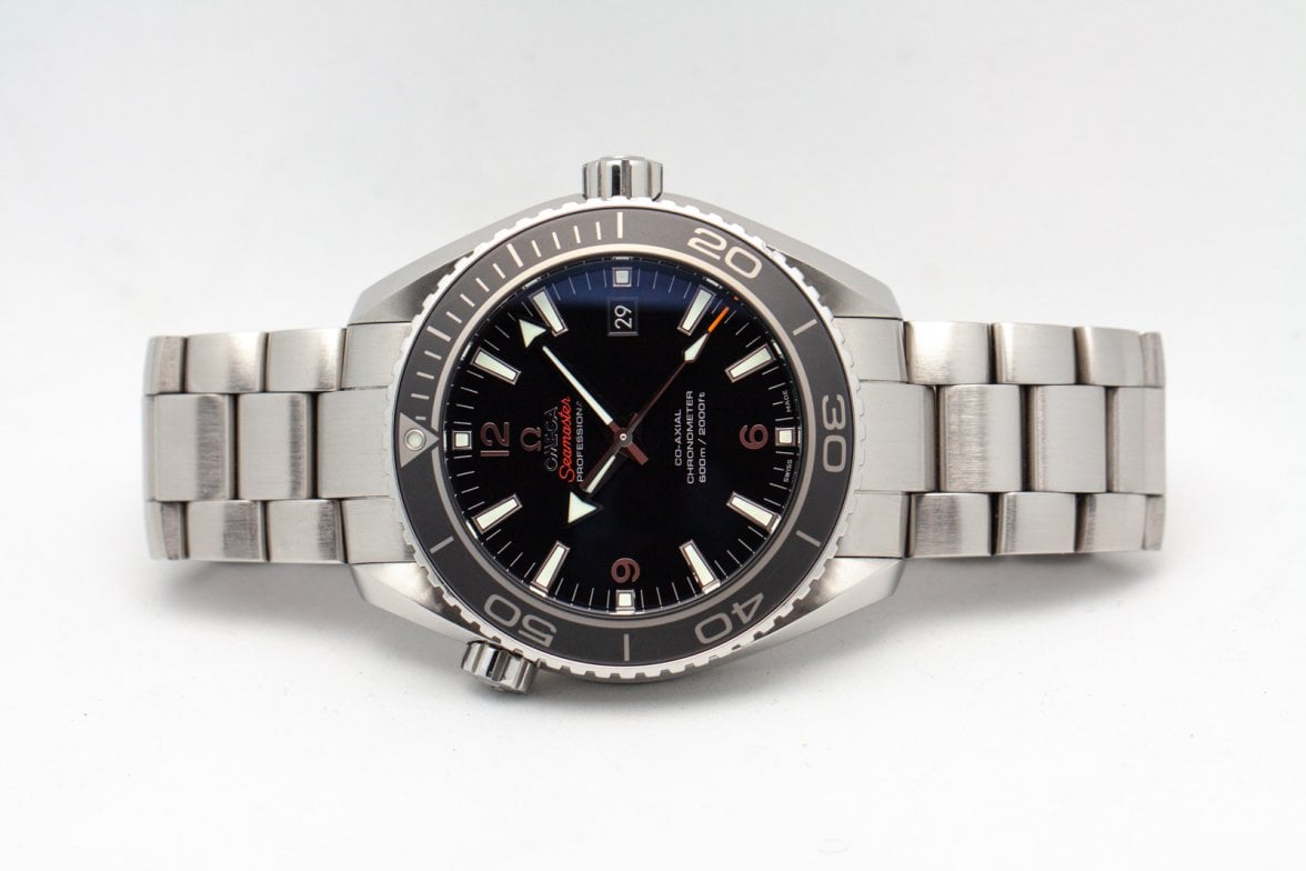 Omega Planet Ocean 8500 17242-4.jpg