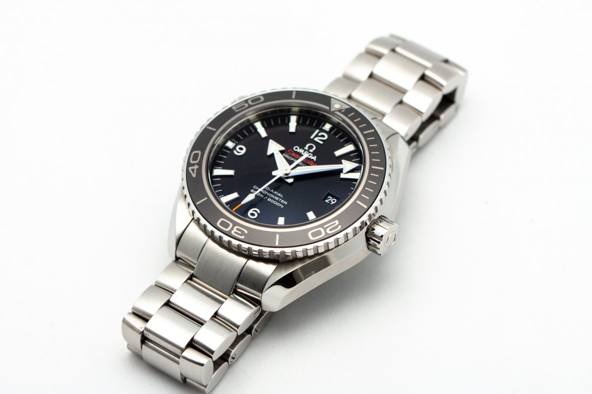 Omega Planet Ocean 8500 17242-5.jpg