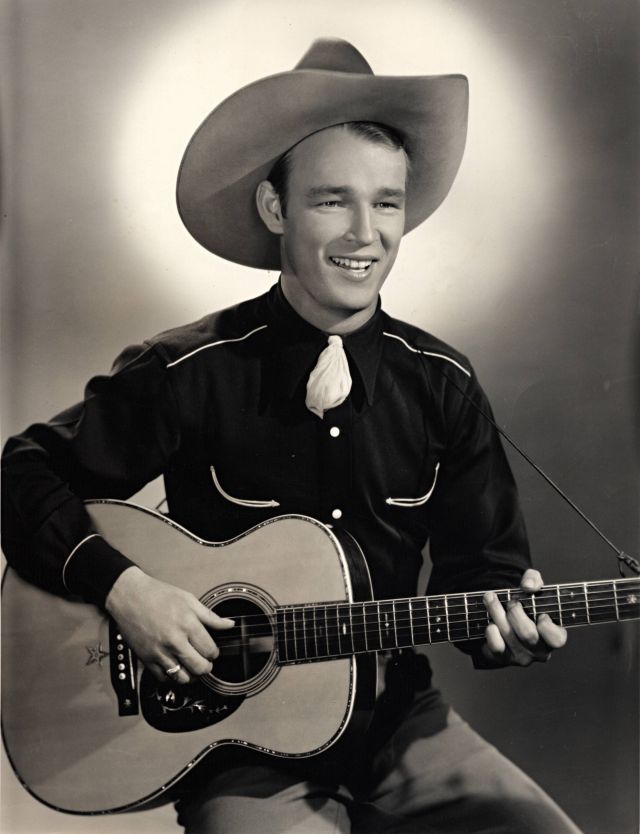 roy rogers (3).jpg