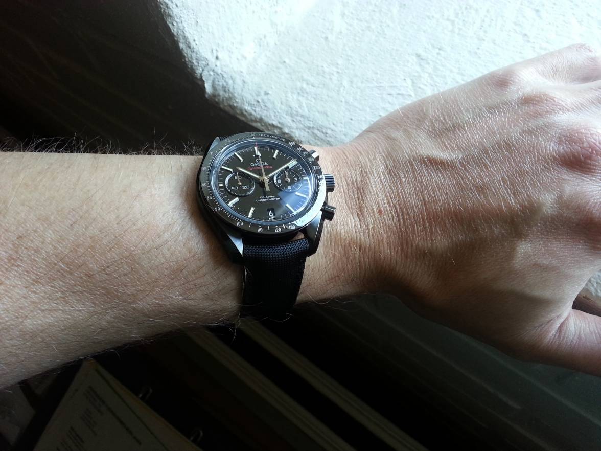 dark side of the moon | Omega 