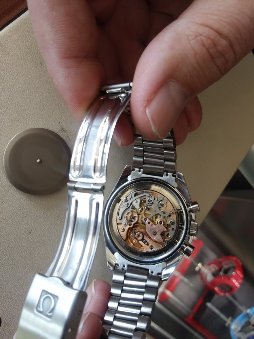 Omega movement ser#39923670.manuff 1979.jpg Omega movement ser#39923670.manuff 1979.jpg