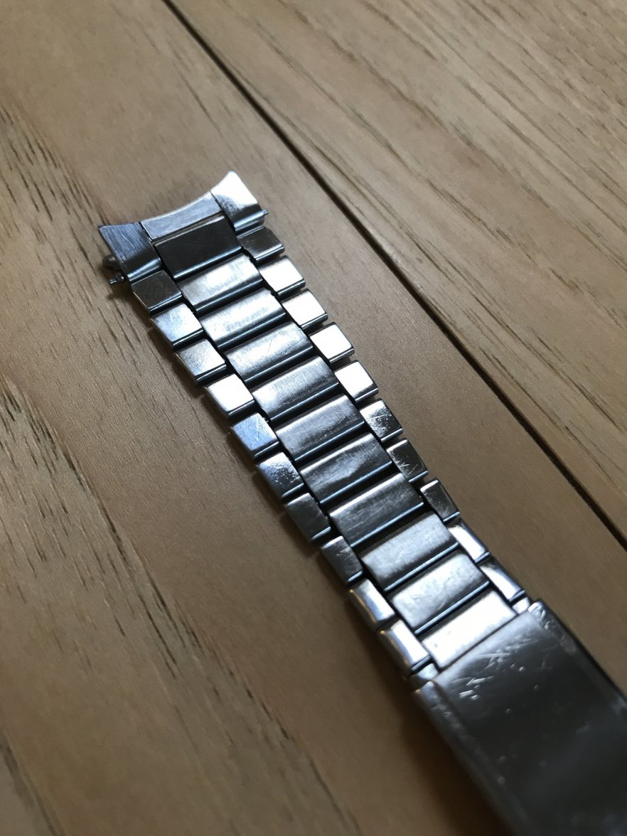 omega 1039 bracelet