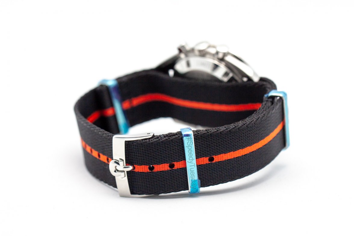 Omega Speedmaster Ultraman 17291-7.jpg