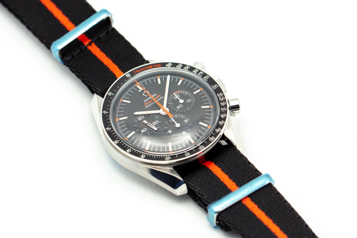 Omega Speedmaster Ultraman 17291-9.jpg