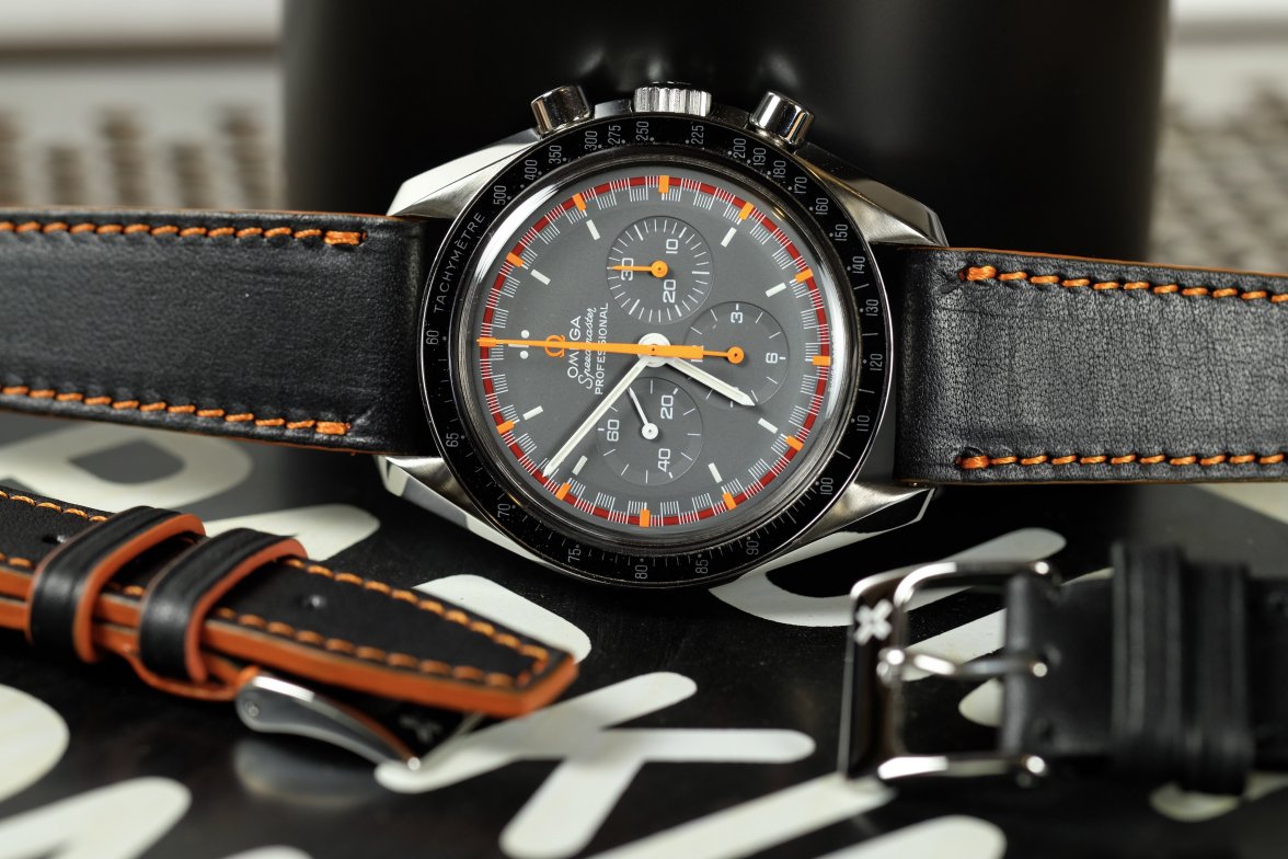 lugs-watch-strap-band-smooth-barenia-black-orange-Omega-speedmaster-ultraman.jpg