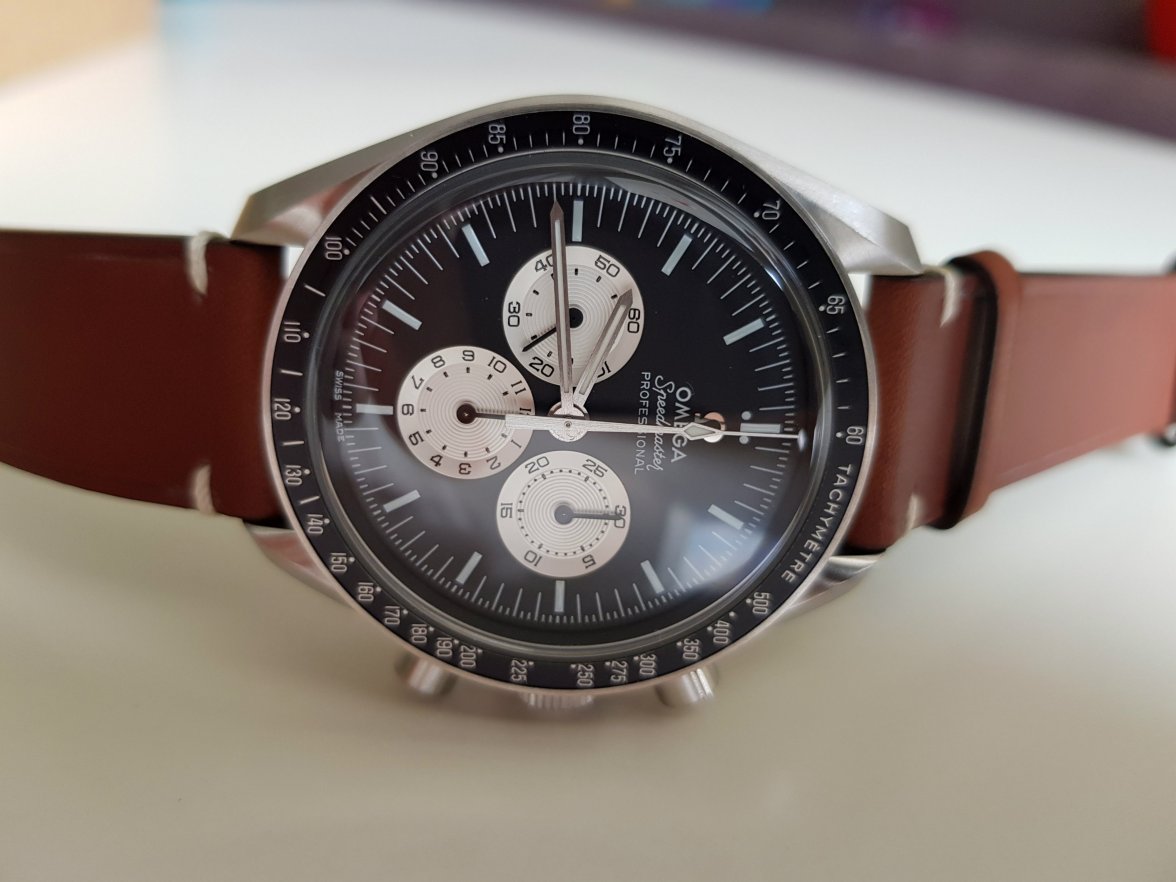 omega speedmaster st1