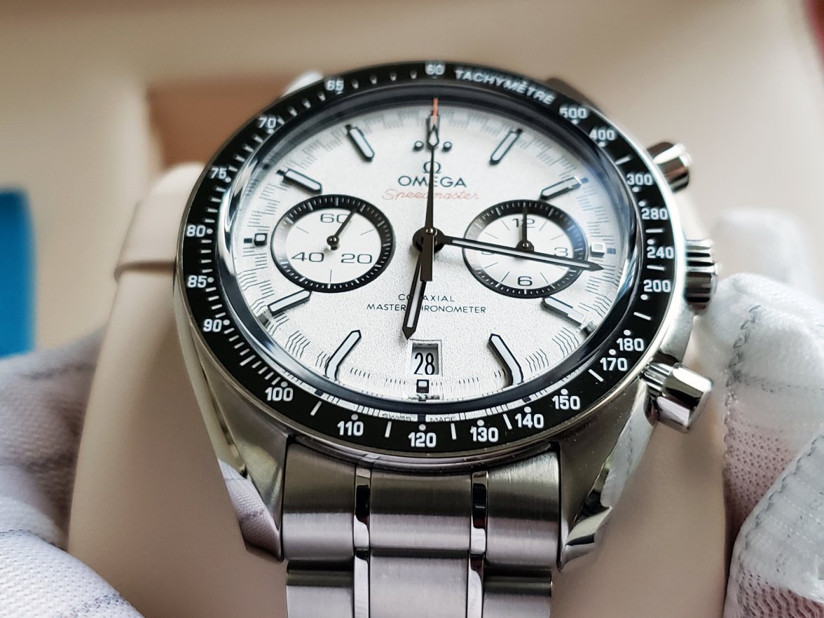Omega Speedmaster Racing Omega Coaxial 