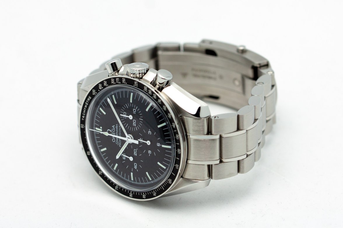 Omega Speedmaster Hesalite-5.jpg