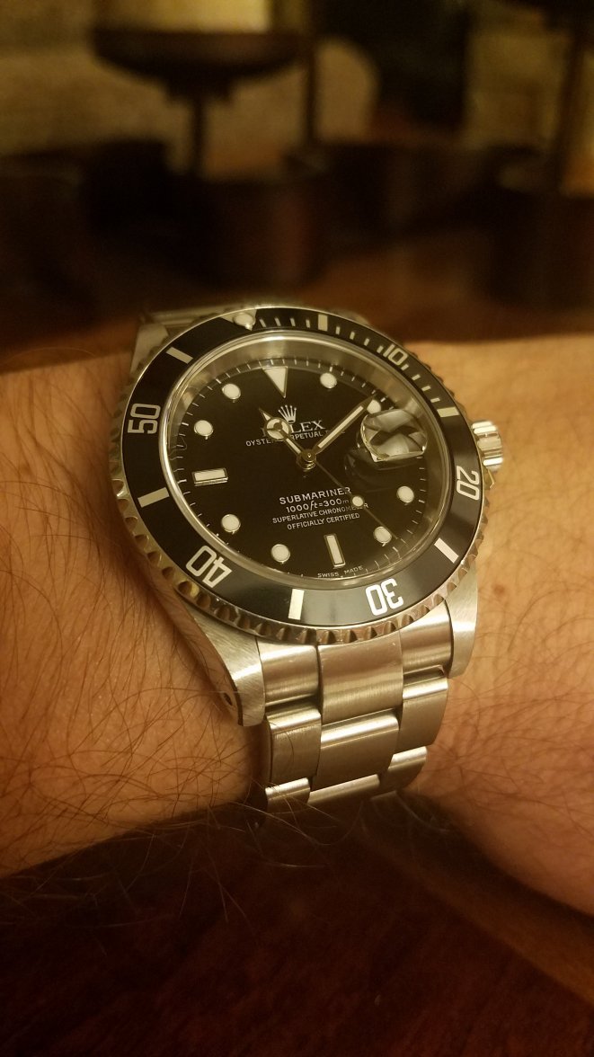 Rolex-Submariner.jpg