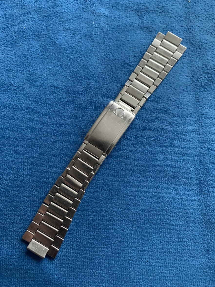 omega 1039 bracelet