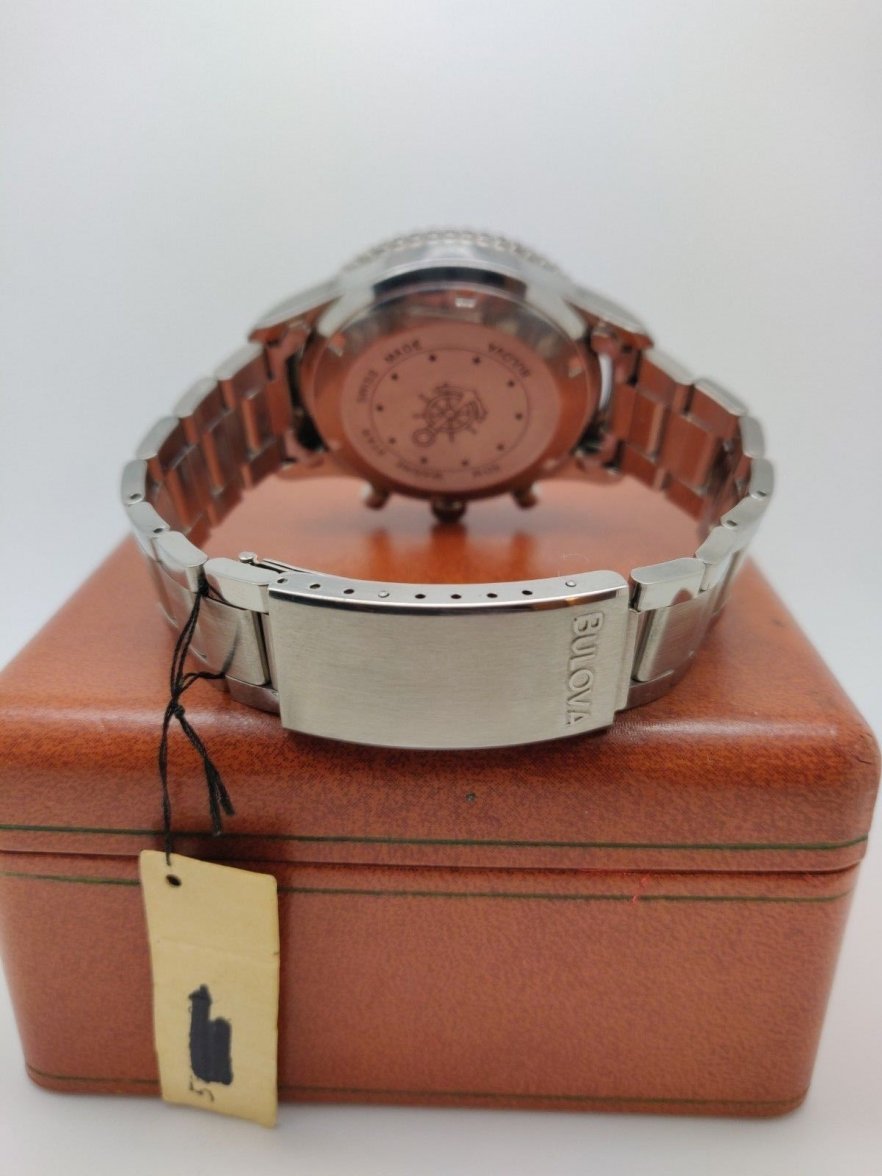 Bulova 2.jpg