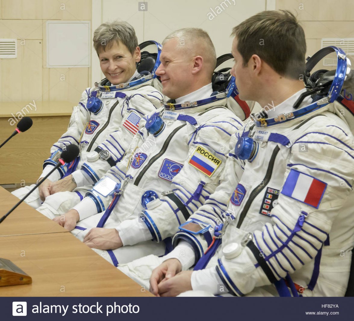 Thomas Pesquet - conférence de presse avant le lancement.jpg