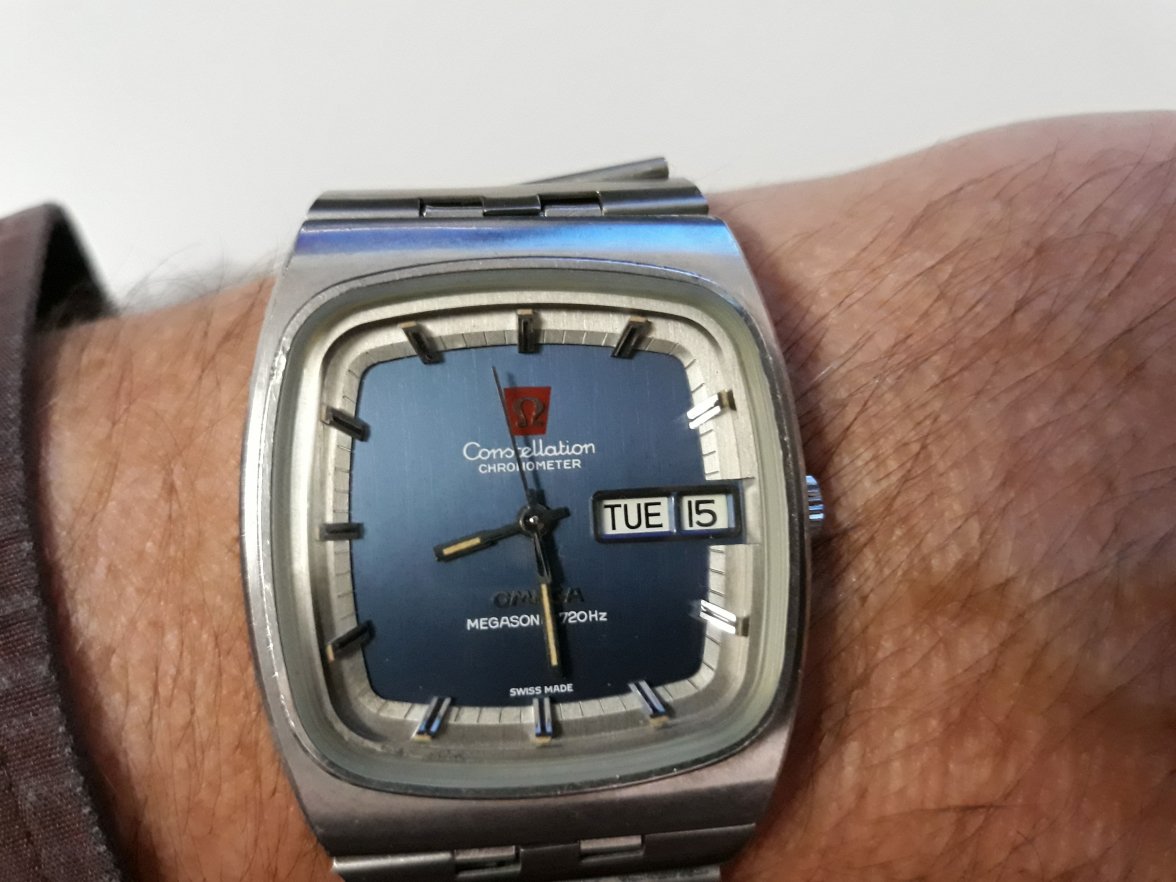 Blue face Omega f720 Front View.jpg