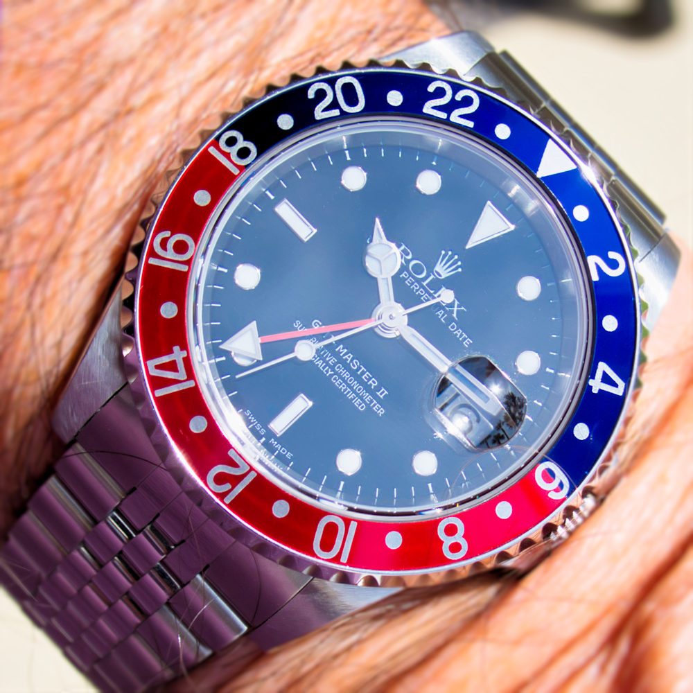 Montre du jour 16 Pepsi Jubilee IMG_3102 Luminar Smart Photo Blur Web Lower.jpg