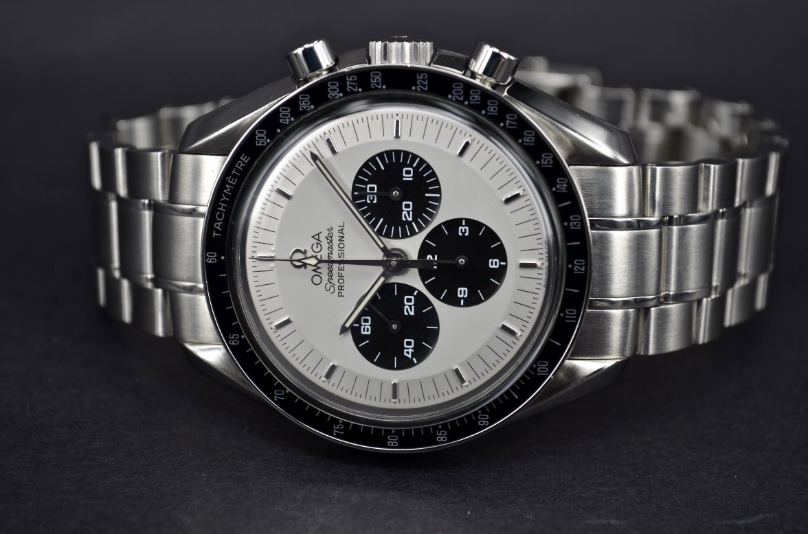 omega speedmaster 2003