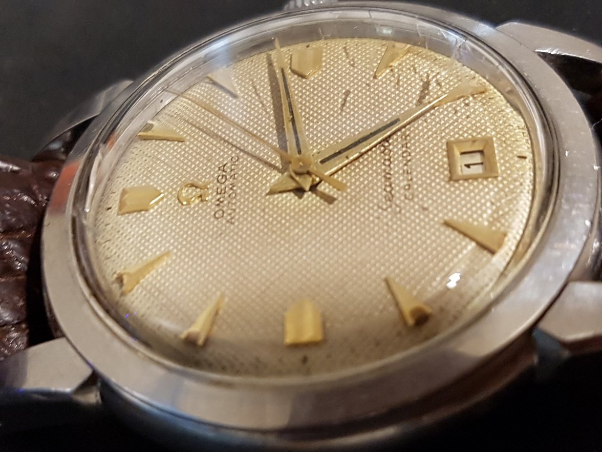 1950's Omega Seamaster Calendar 353 Honeycomb Dial Square Date Window ...