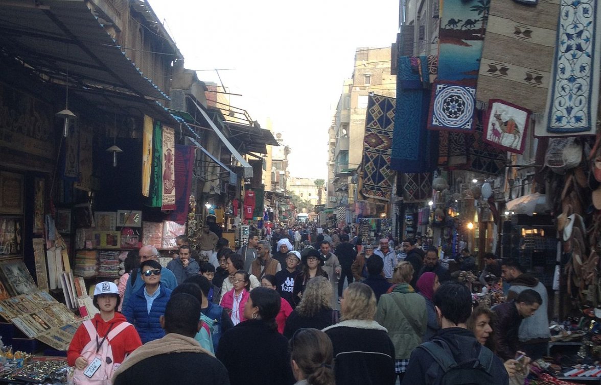 Cairo street shopping IMG_6979.jpg
