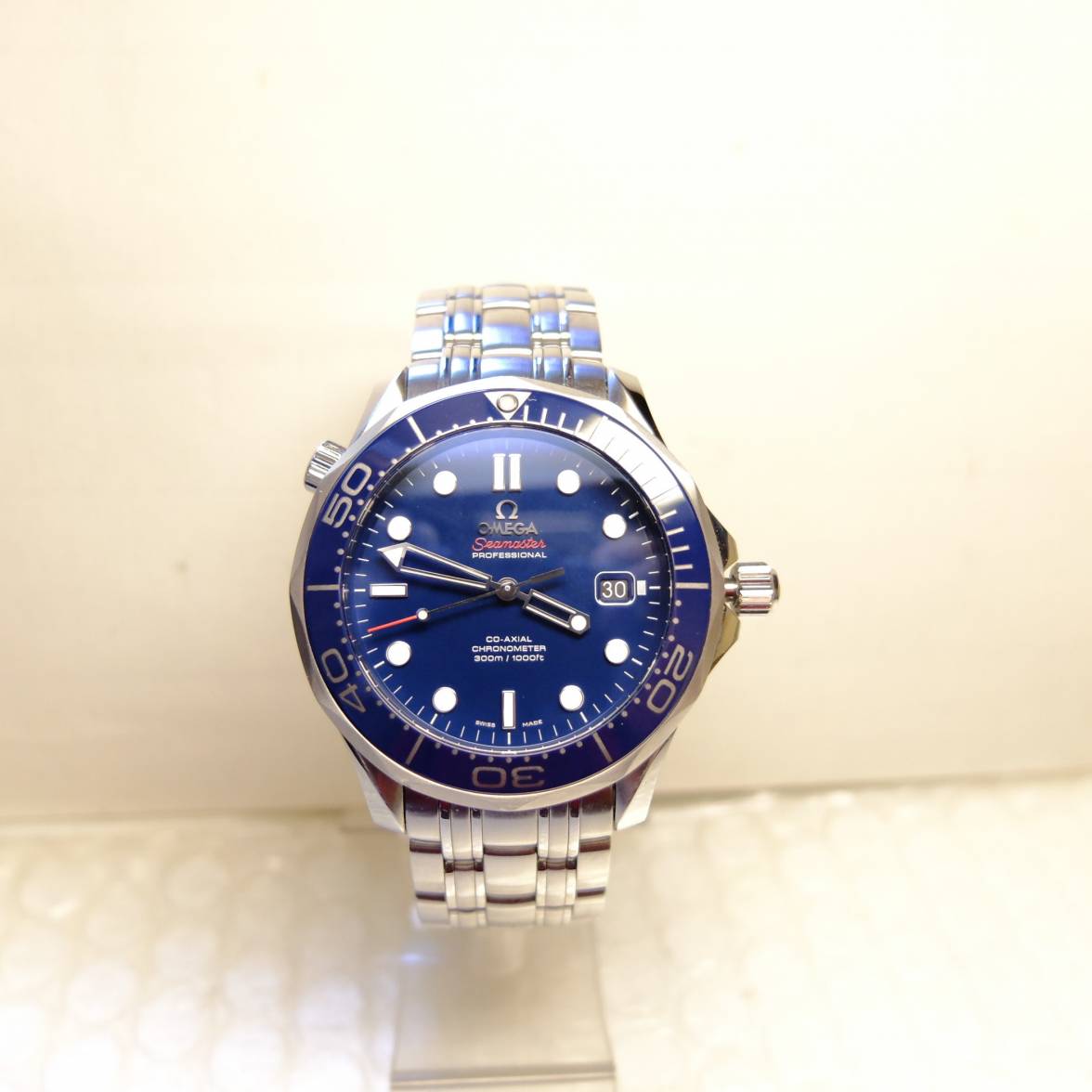 omega ceramic seamaster blue 005.jpg