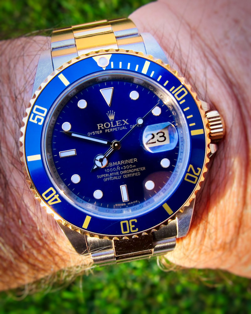 Montre du jour 23 IMG_2528 Cropped Luminar DOF Web Lower.jpg