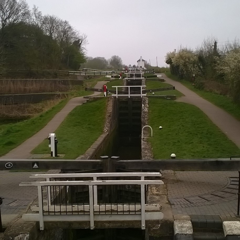 Foxton locks 1.jpg