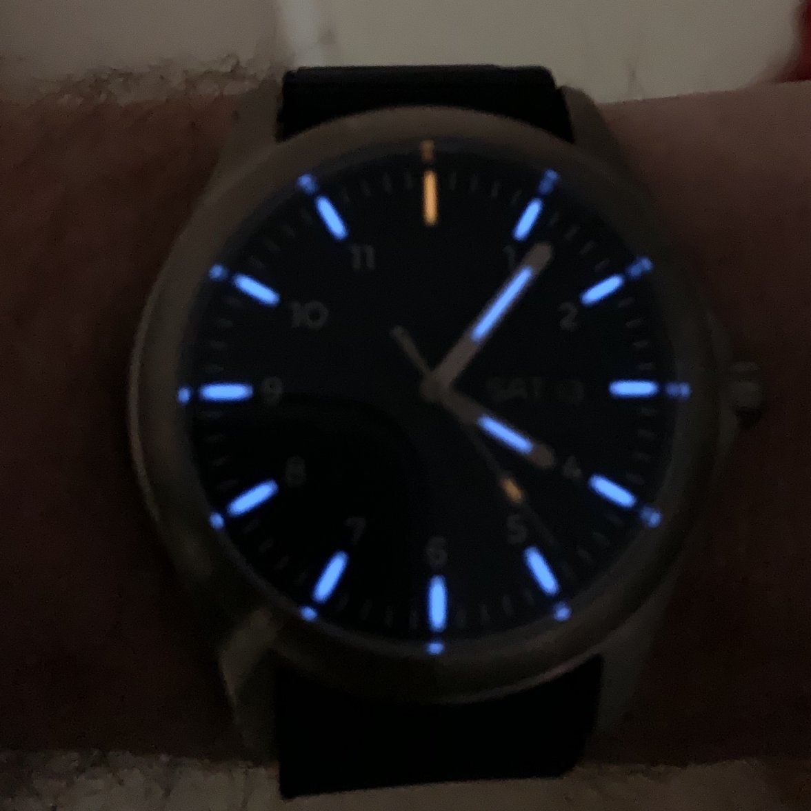 Massdrop x armourlite sale ember t100 tritium watch