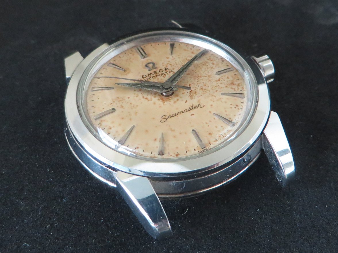 omega seamaster 2828