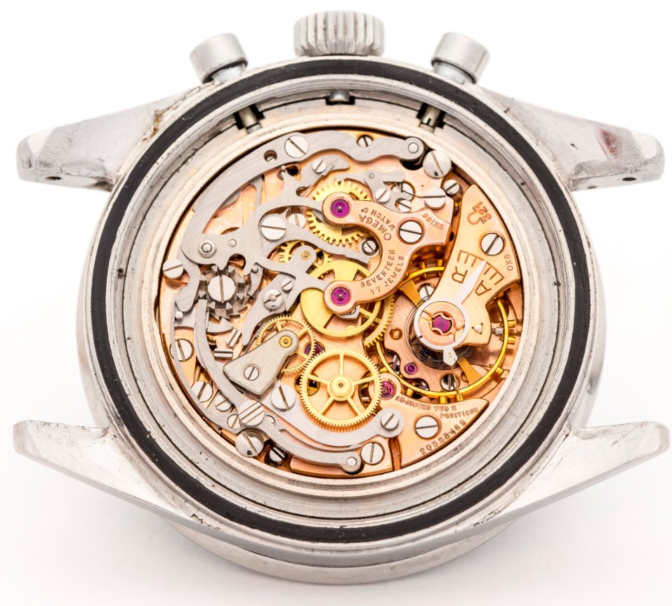 DB1983 105.002 Blue Bezel.png