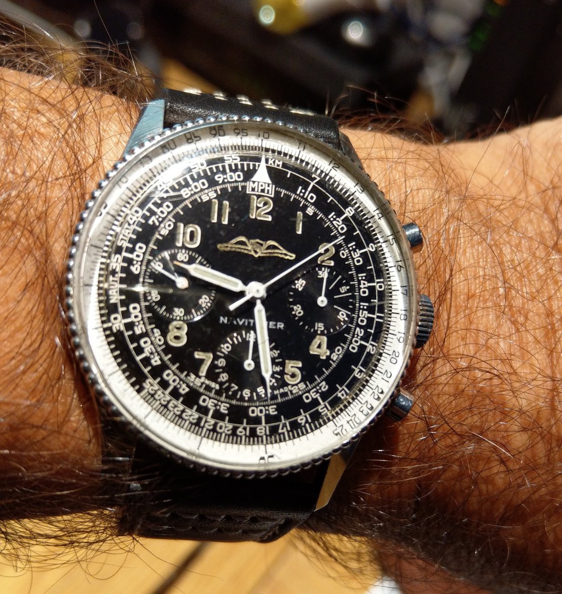 Navitimer AOPA 806.jpg