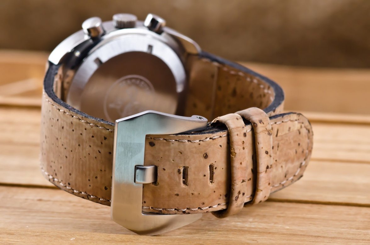 corkstrap_1.jpg