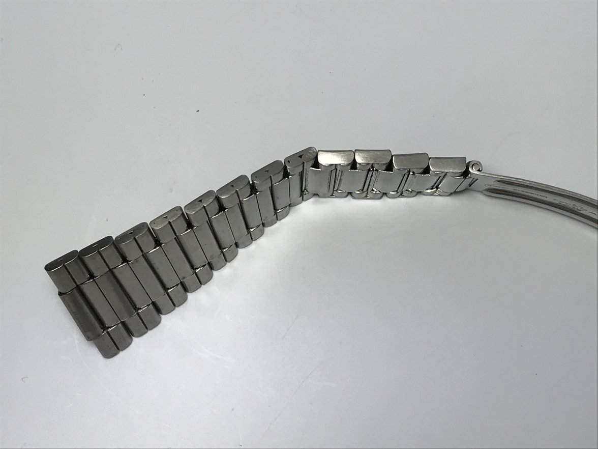 omega 1039 bracelet