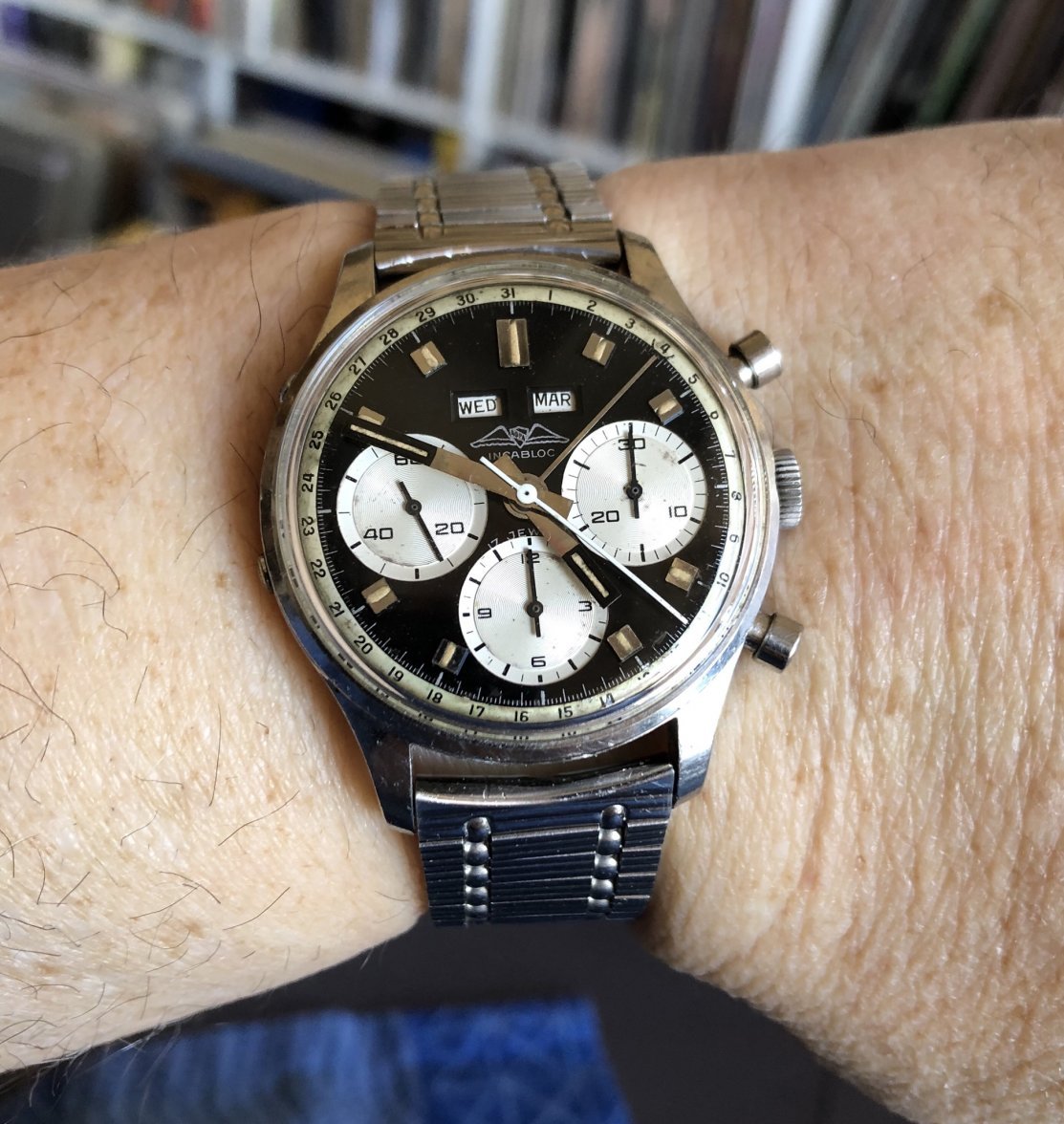 AOPA Wakmann Val 723.jpg