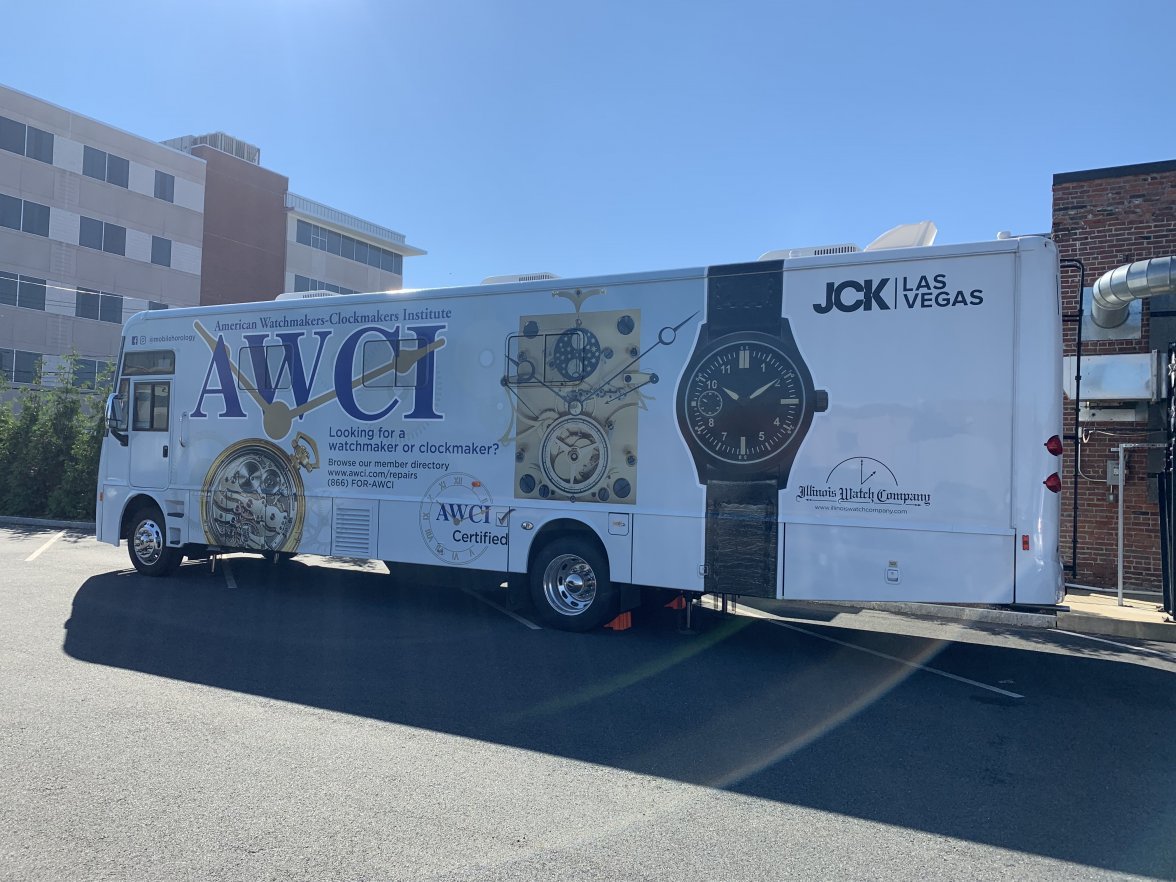 Awci build a online watch