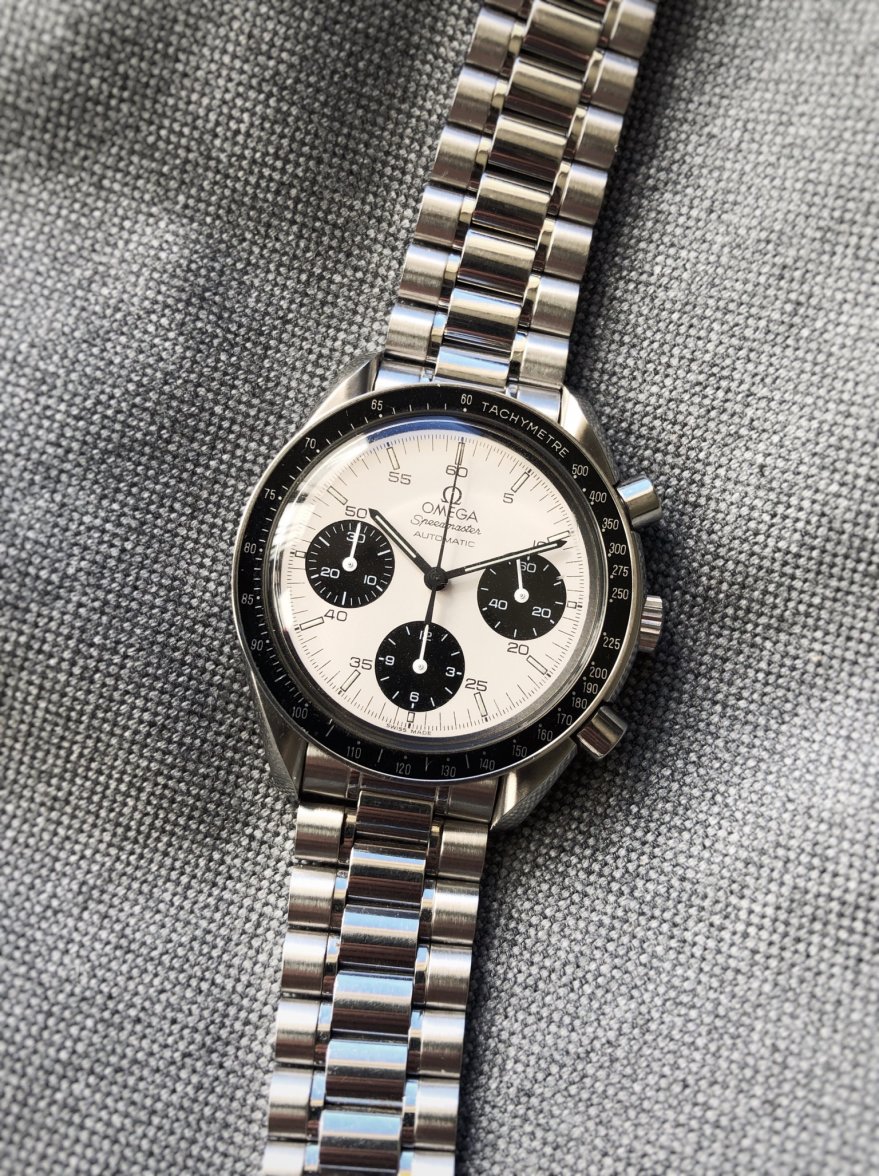 omega speedmaster marui panda